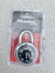 画像1: 米軍放出品 Master Lock マスターロック ダイヤル式南京錠 1500T  (1)