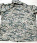 画像4: 米軍実物 USAF　米空軍　ABU　GORE-TEX　パーカー　L-S (4)