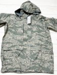 画像2: 米軍実物 USAF　米空軍　ABU　GORE-TEX　パーカー　M-R (2)