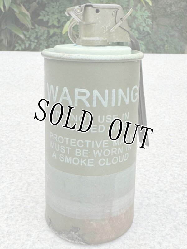 画像4: 米軍実物 M18 グリーン スモークハンドグレネード (4)