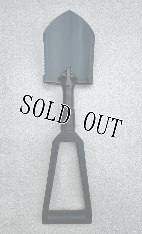 画像2: 米軍実物 GERBER E-TOOL フォールディングスコップ  E-TOOL 三つ折 スコップ(ケース付き)  (2)