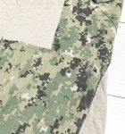 画像4: 米軍実物　FROG　US NAVY,　AOR2　コンバットシャツ　TYPEIII　M-LONG (4)