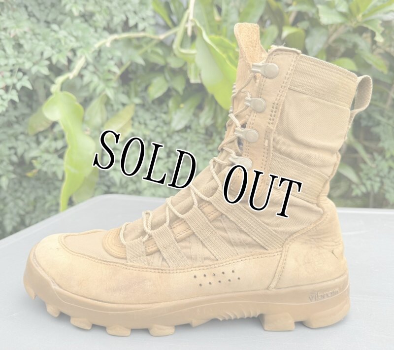 画像2: 米軍隊実物 DANNER TROPICIAL   8 COYOTE HOT  52121 ダナーミリタリーブーツ (2)
