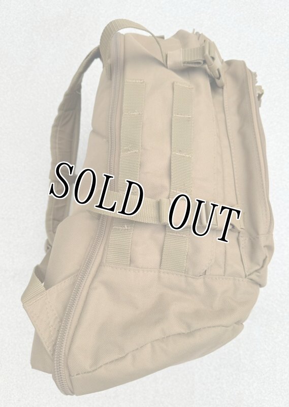 画像2: 米軍放出品 CODE ALPHA USMC 3DAY バックパック  コヨーテ (2)