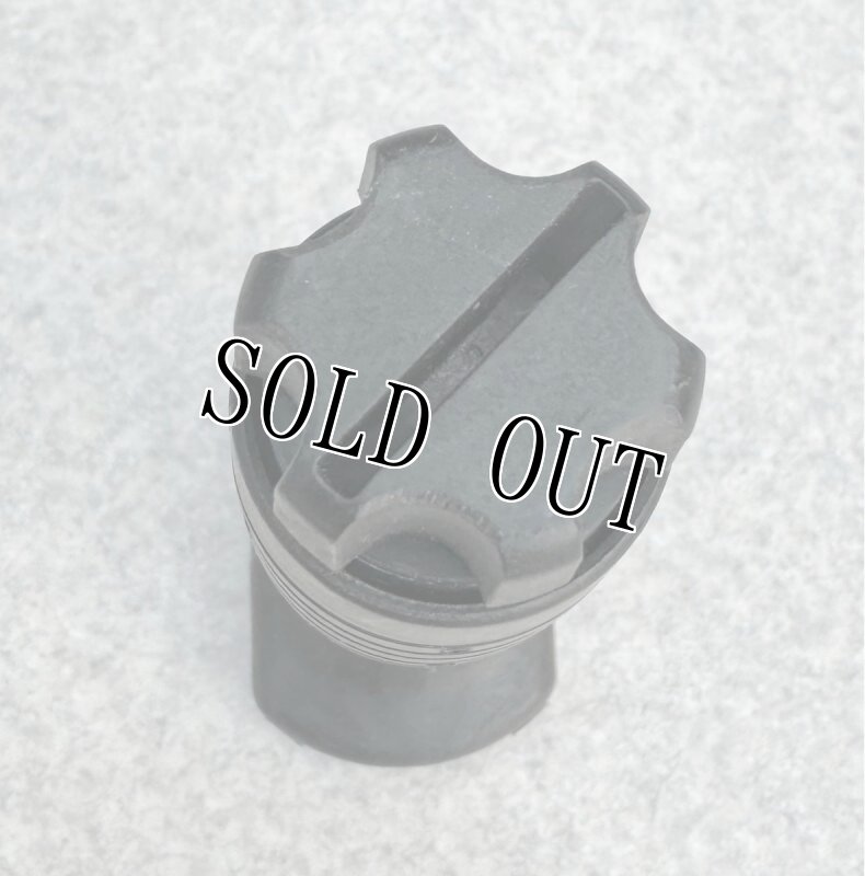 画像8: 米軍実物 KNIGHTS ARMAMENT   ナイツグリップ レールカバー 専用ケースセット (8)