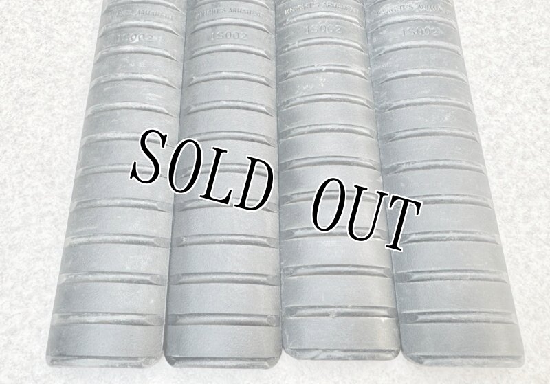 画像12: 米軍実物 KNIGHTS ARMAMENT   ナイツグリップ レールカバー 専用ケースセット (12)