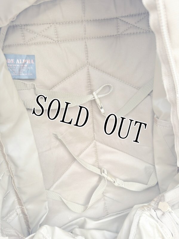 画像12: 米軍放出品 CODE ALPHA USMC 3DAY バックパック  コヨーテ (12)