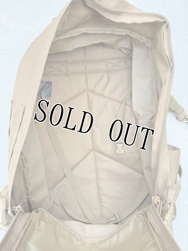 画像13: 米軍放出品 CODE ALPHA USMC 3DAY バックパック  コヨーテ (13)