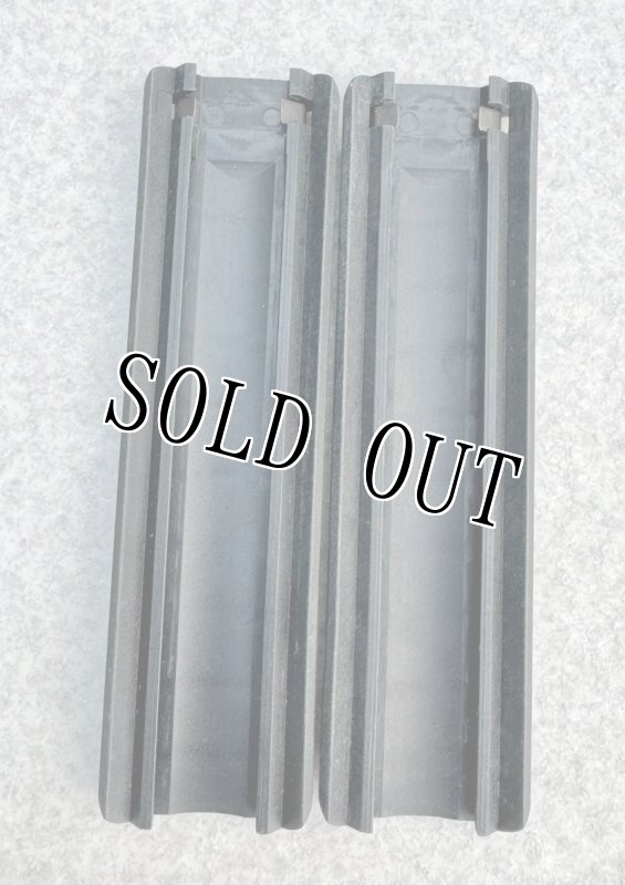 画像16: 米軍実物 KNIGHTS ARMAMENT   ナイツグリップ レールカバー 専用ケースセット (16)