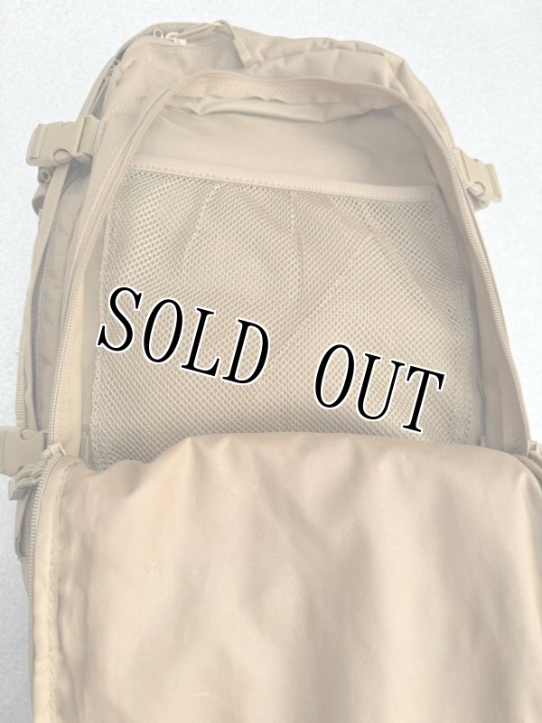 画像9: 米軍放出品 CODE ALPHA USMC 3DAY バックパック  コヨーテ (9)