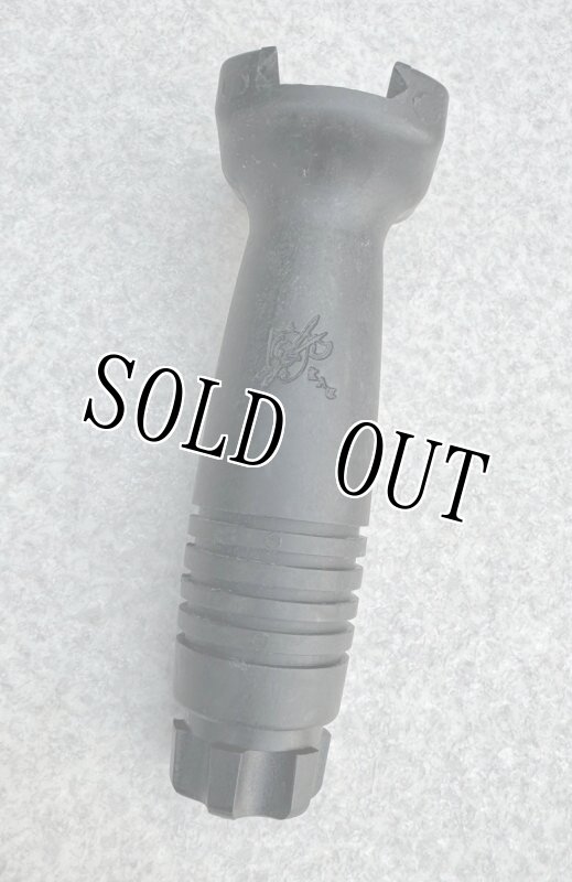 画像5: 米軍実物 KNIGHTS ARMAMENT   ナイツグリップ レールカバー 専用ケースセット (5)