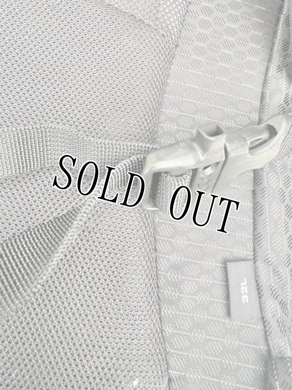 画像10: 米軍放出品 OSPREY(オスプレー) NEBULA ネブラ  32L バックパック (10)