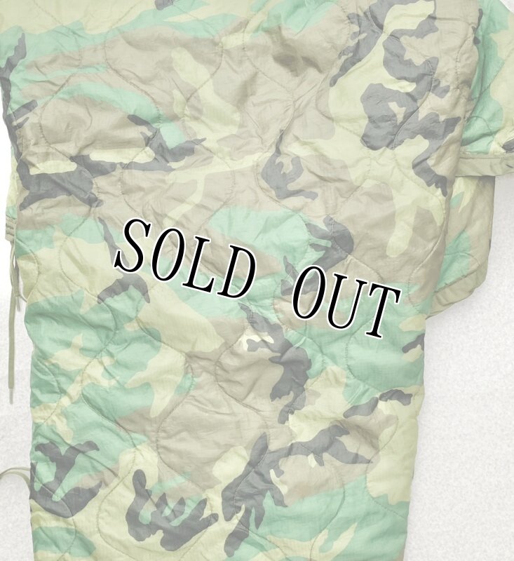 画像2: 米軍実物 ポンチョライナー  ウッドランドカモ 迷彩  (2)