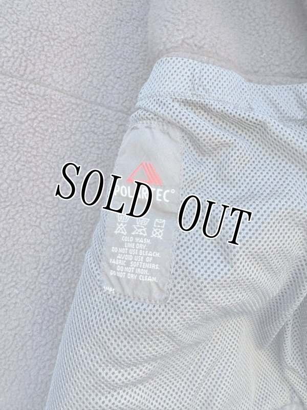 画像10: 米軍実物  USMC ポーラテックフリース ブラック MEDIUM (10)