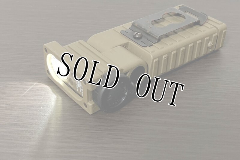 画像2: 米軍実物 L型 LEDライト Streamlight Sidewinder 赤外線 (2)