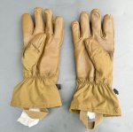 画像1: 米軍実物　ORアウトドアリサーチ   GLOVE,INTERMEDIATE COLD WEATHER MEDIUM (1)