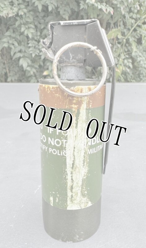 画像2: 米軍実物 9BANG フラッシュグレネード  (2)