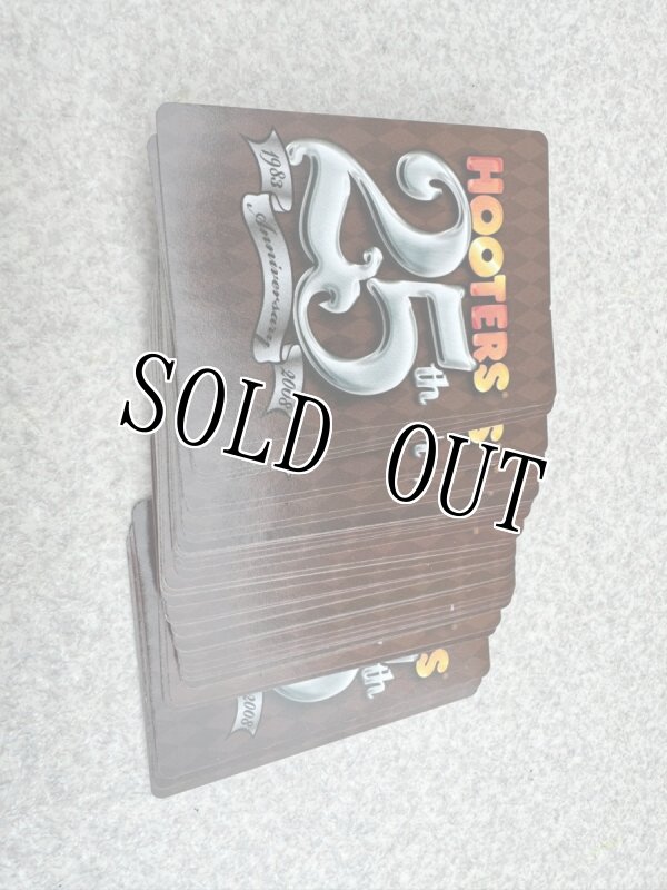 画像8: 米軍放出品 HOOTERS PLAYNG カード トランプ (8)