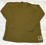 画像1: 米軍放出品,FROG　ロングスリーブシャツ　MEDIUM (1)