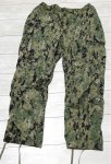 画像1: 米軍実物,US NAVY,　AOR2　NUW　迷彩パンツ　TYPEIII　LARGE-SHORT　 (1)