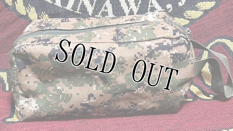 画像4: 米軍放出品 USMC ウッドランドピクセル ポーチ  (4)