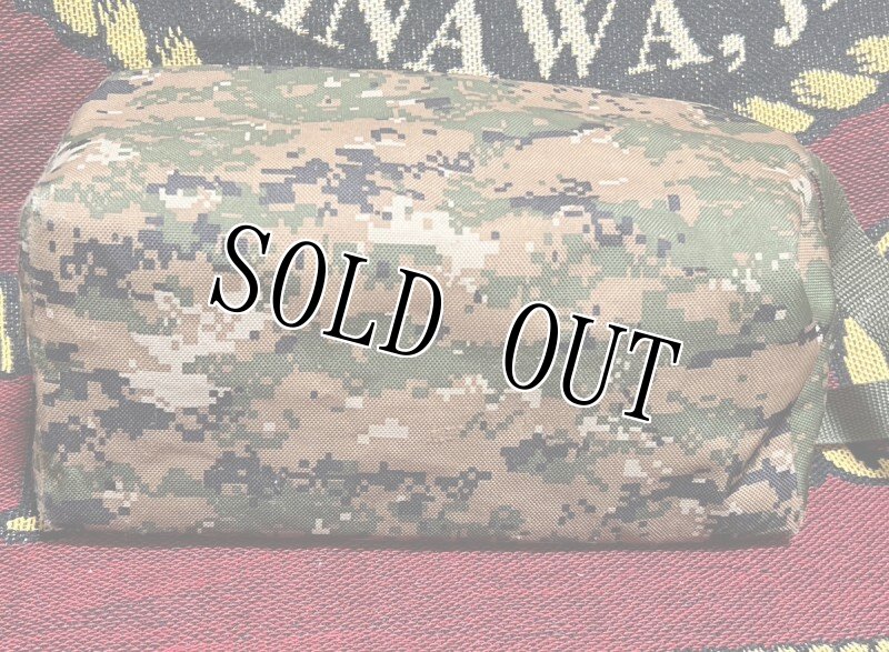 画像5: 米軍放出品 USMC ウッドランドピクセル ポーチ  (5)