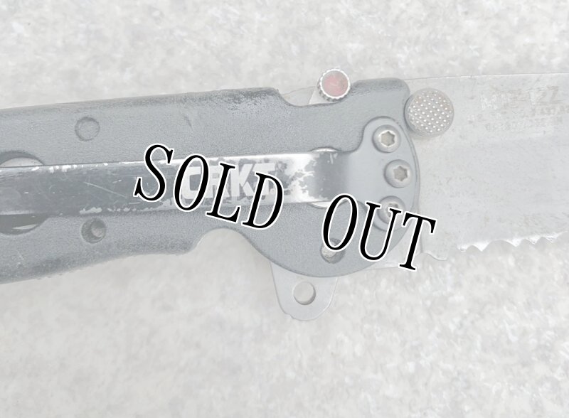 画像9: 米軍放出品 CRKT M16-12Z   ブラック タントー ナイフツール  (9)