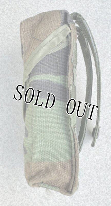 画像2: 米軍実物 ダブルマ ガジンポーチ MOLLE II M4/M16 ウッドランド (2)