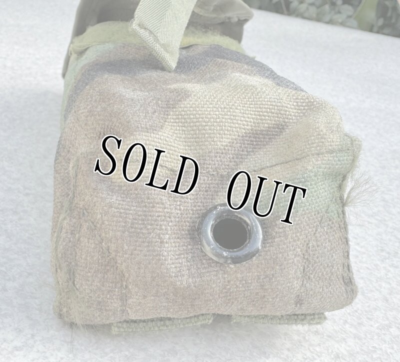 画像6: 米軍実物 ダブルマ ガジンポーチ MOLLE II M4/M16 ウッドランド (6)