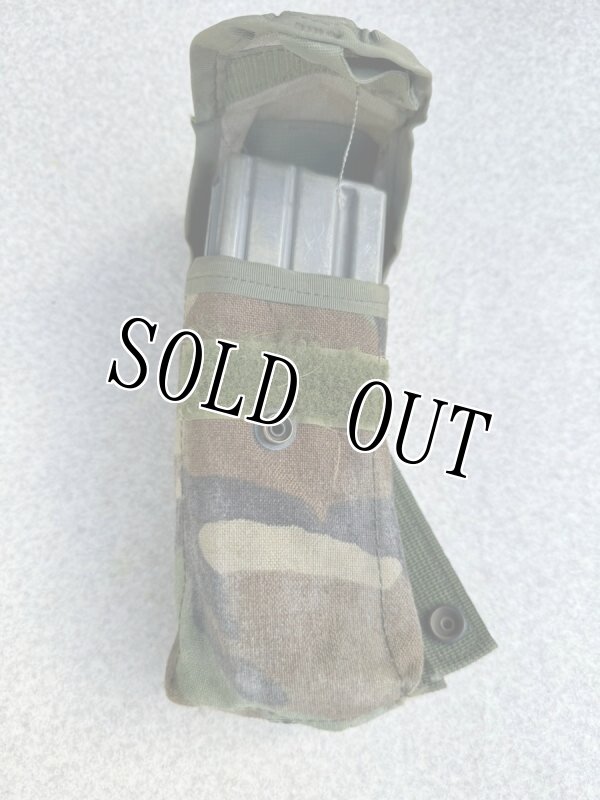画像6: 米軍実物 ダブルマ ガジンポーチ MOLLE II M4/M16 ウッドランド (6)