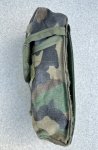 画像2: 米軍実物 ダブルマ ガジンポーチ MOLLE II M4/M16 ウッドランド (2)