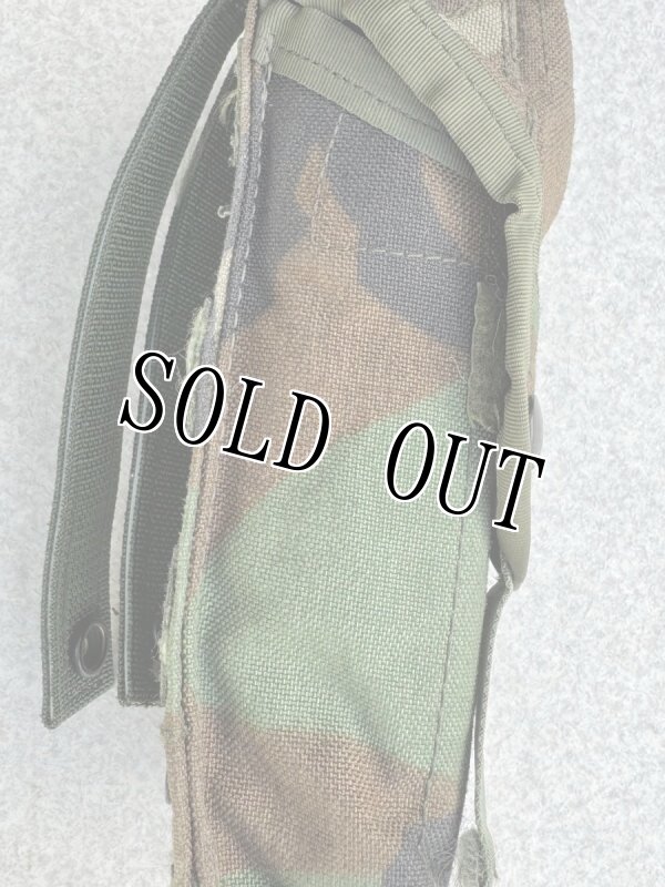 画像4: 米軍実物 ダブルマ ガジンポーチ MOLLE II M4/M16 ウッドランド (4)