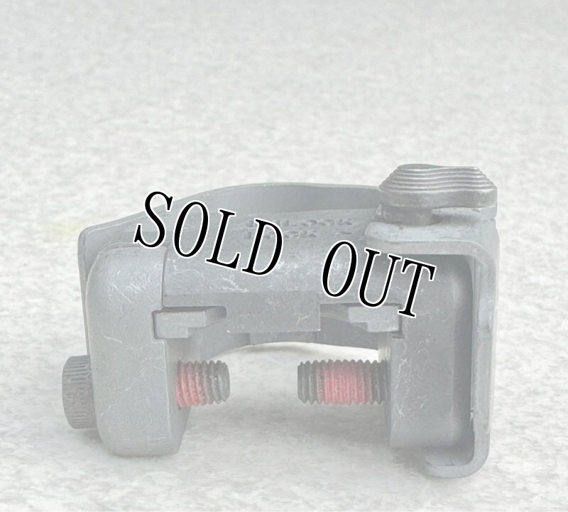 画像10: 米軍実物 M203 グレネードランチャー   レバー QDマウント ブラケット　(2) (10)