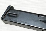 画像2: 米軍実物　9mm ベレッタ 　マガジン　ITALY (2)
