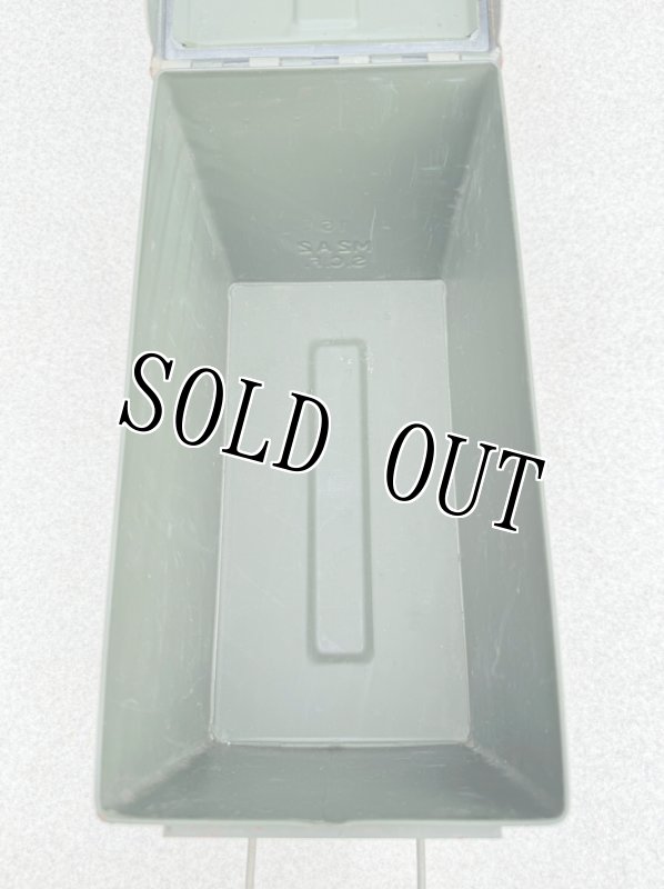 画像9: 米軍実物 アーモボックス 弾薬ケース  (9)