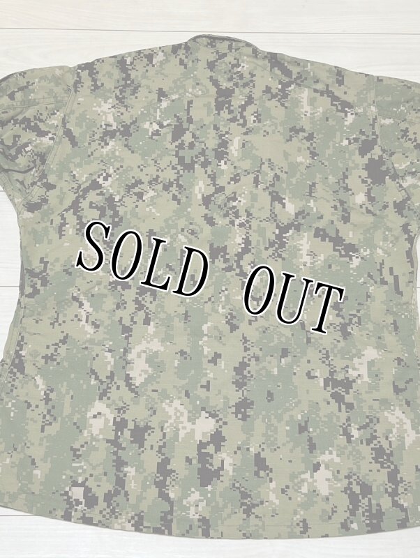 画像3: 米軍実物,US NAVY, AOR2 NUW 迷彩ジャケット TYPEIII MEDIUM-REGULAR (3)