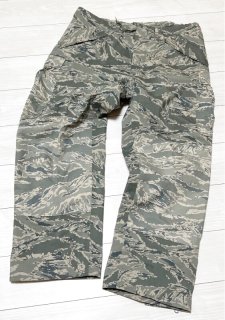 鬼レア品M-R 米軍実物 2004年 ECWCS ゴアテックス パンツ3C迷彩 鬼レア品M-R 米軍実物 2004年 ECWCS ゴアテックス パンツ3C迷彩 個人