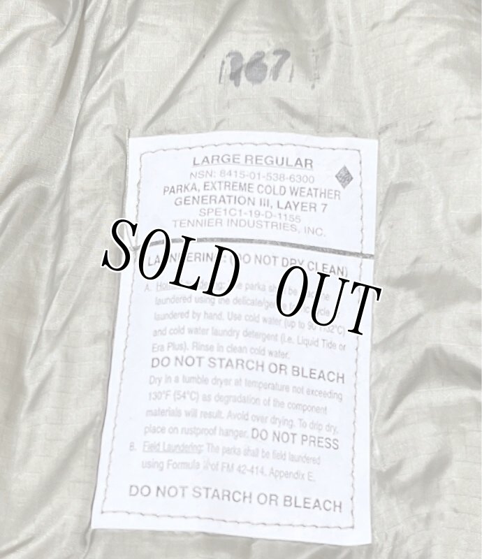 画像5: 米軍実物 PARKA,EXTREME COLD WEATHER GENERATION III LAYER 7 LARGE‐REGULAR (5)