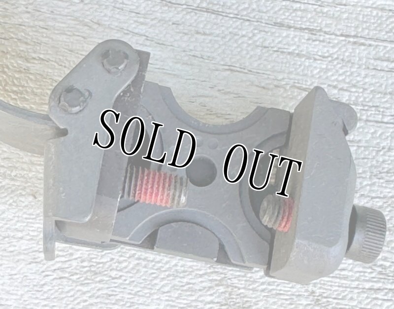 画像8: 米軍実物 M203 グレネードランチャー   レバー QDマウント ブラケット　(3) (8)