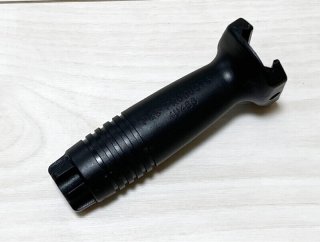 新品 実物 M4 M16A2 PEQ-2 バレル マウント 新品 実物 M4 M16A2 PEQ-2 バレル マウント - メルカリ