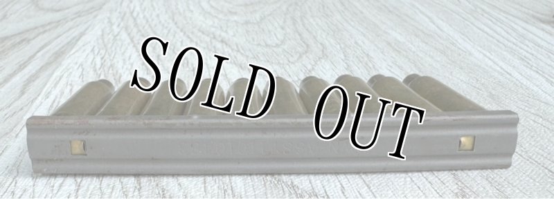 画像2: 米軍実物 M16 5.56mm 空薬莢10連 使用済み 安全品 (2)