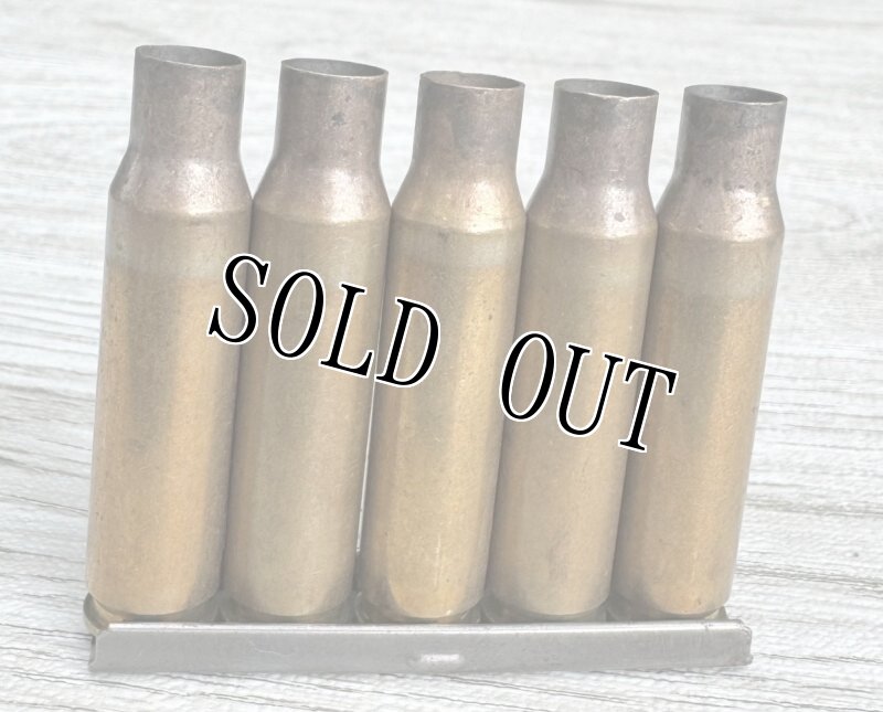 画像3: 米軍実物 7.62mm 空薬莢5連 薬莢 クリップ セット 使用済み 安全品 (3)