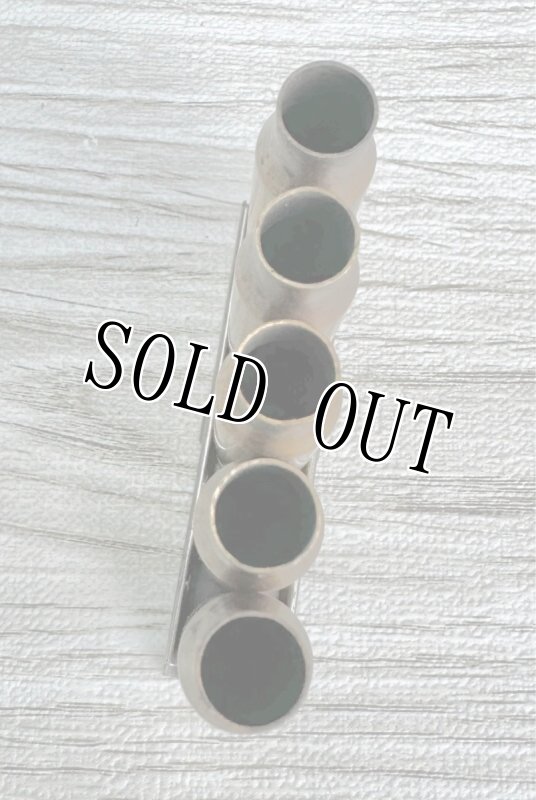 画像5: 米軍実物 7.62mm 空薬莢5連 薬莢 クリップ セット 使用済み 安全品 (5)