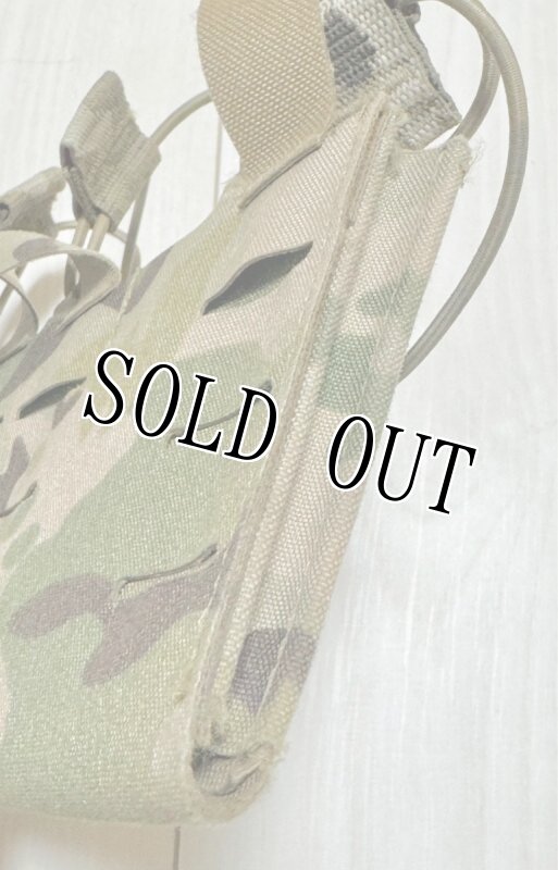 画像5: 米海軍放出品 RZR MOLLE Triple Rifle Mag Pouch (5)