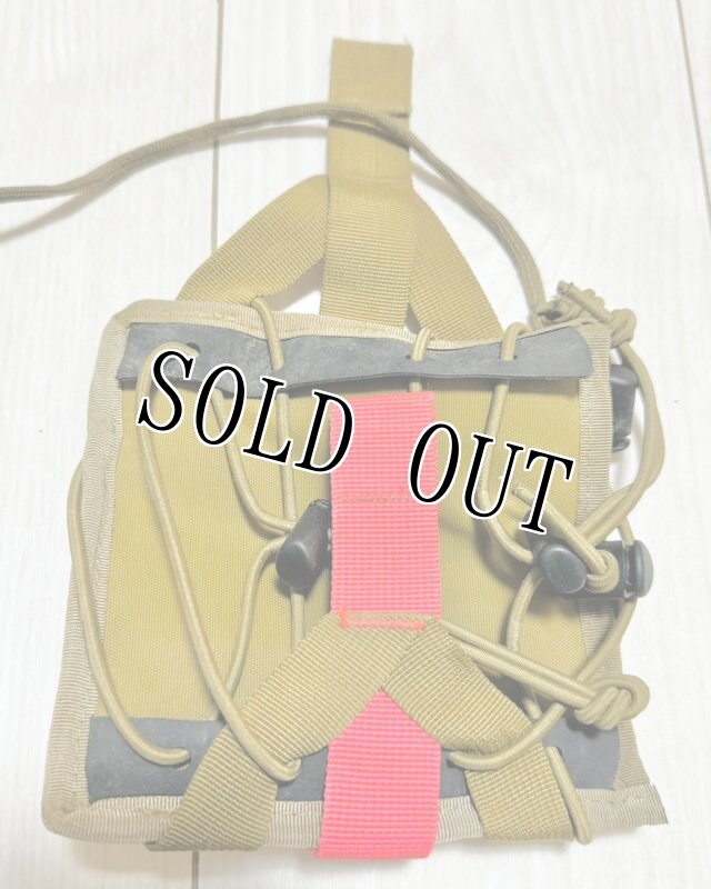 画像5: 海兵隊放出品 タスマニアンタイガー メディカル ポーチ (5)