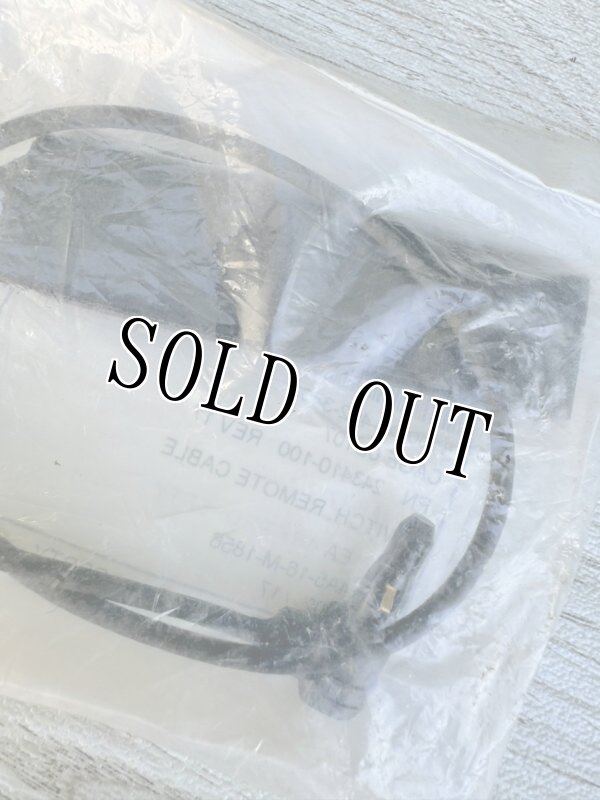 画像2: 米軍実物 AN-PEQ　レーザーサイト リモートスイッチ (2)