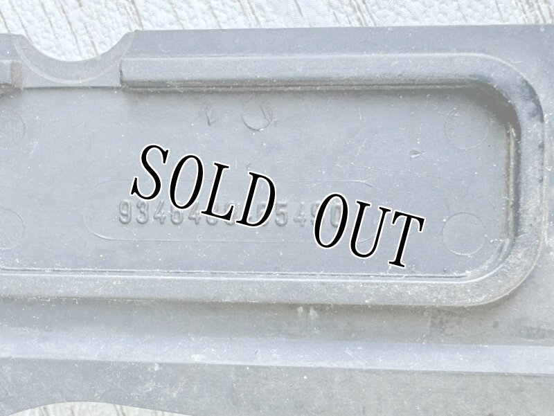 画像7: 米軍実物 Beretta M9 Pistol Grip Panel (7)