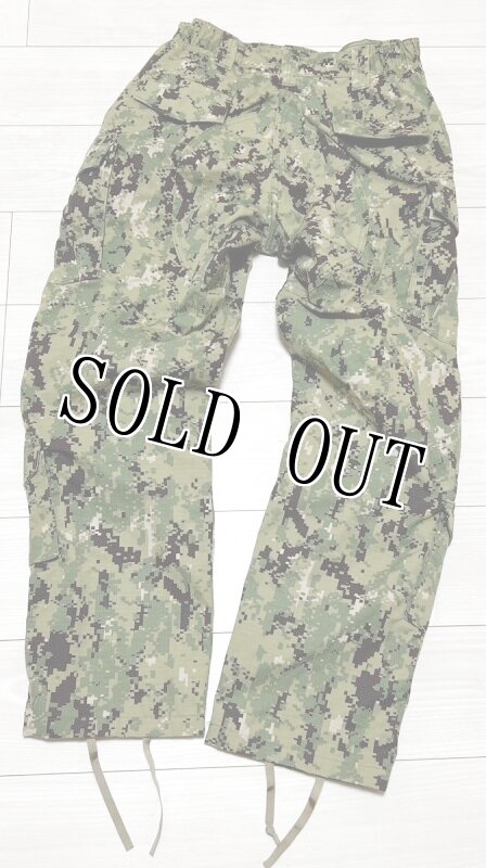画像2: 米軍実物,US NAVY,　AOR2　NUW　迷彩パンツ　TYPEIII　M-REGULA (2)