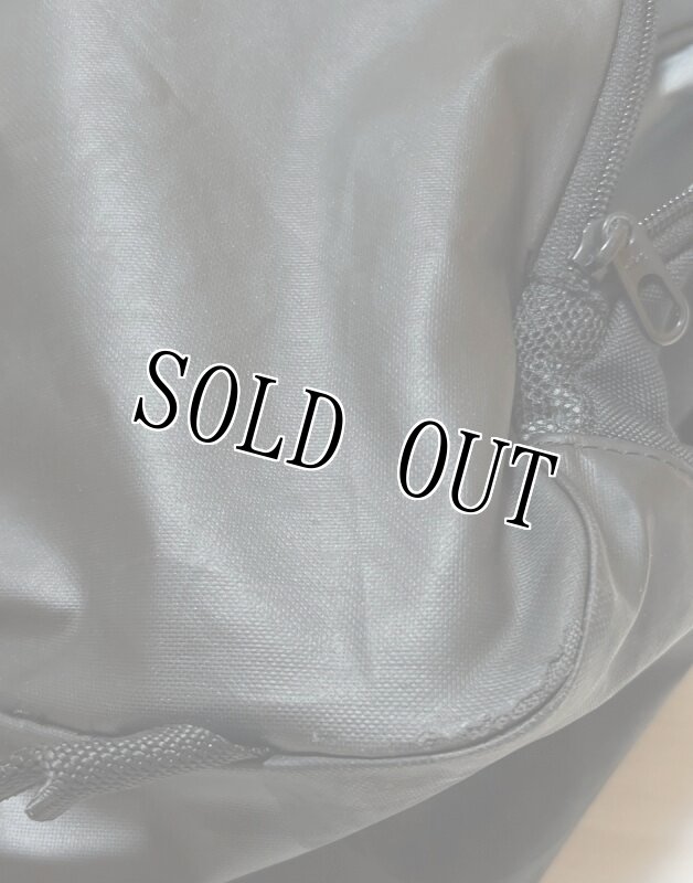 画像7: 米海兵隊放出品 NIKE スポーツボストンバッグ (7)