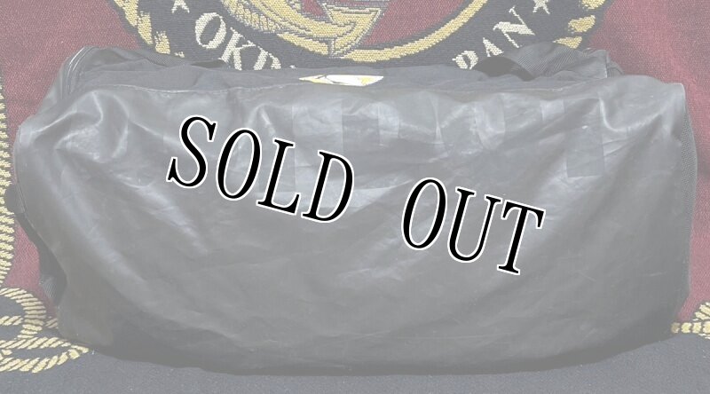 画像2: 米海兵隊放出品 NIKE スポーツボストンバッグ (2)